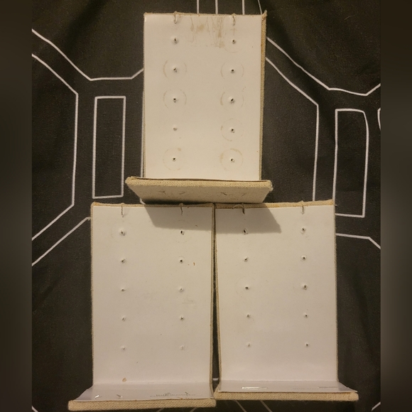 Earring Stands - Picture 3 of 4